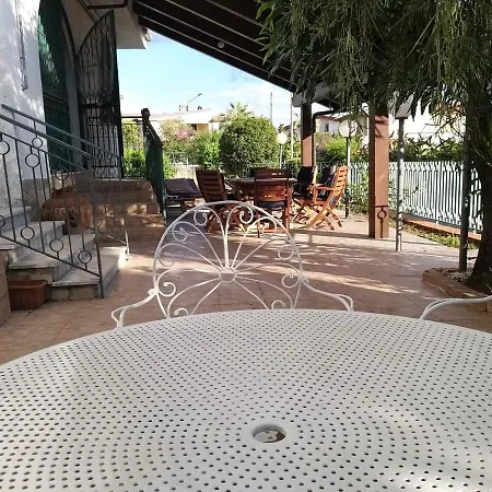 Ferienwohnung Amici Di Calabria Scalea Exterior foto